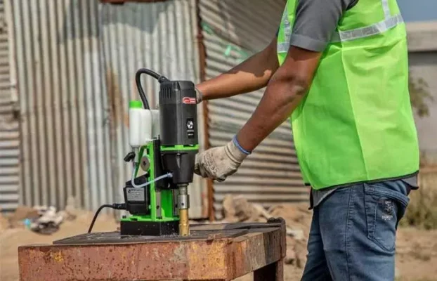 دستگاه‌های کرگیری برند ایبن اشتاک (Eibenstock) در ایران